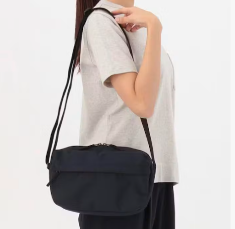 HydroFlex Convertible Sling Bag