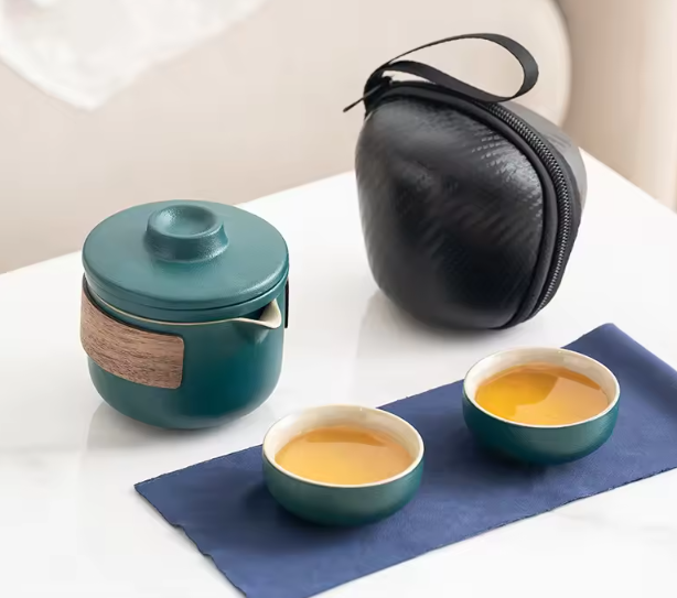 TravelNest Ceramic Tea Set