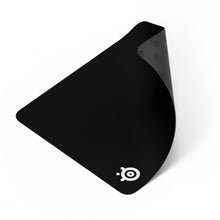 SteelSeries QcK Cloth Gaming Mouse Pad - Exclusive Micro-Woven Surface - Optimized for Gaming Sensors - Maximum Control - Size M - White