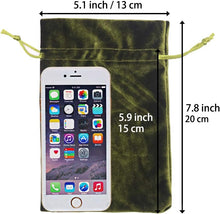 HRX Package Soft Velvet Gift Bags, 5.1x7.8 inch Velvet Drawstring Pouches for Tarot Rune Jewelry Crystal 4 Pack