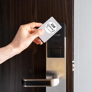 800pcs Welcome & Enjoy Your Stay Stickers 2 Inch Hotel Welcoming Guest Label Welcome Enjoy Your Stay Motel Key Card Envelope Seals for Inn Lodge Resort Airbnb Hotel Welcoming Decorating