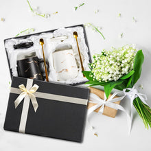 ZENFUN 2 Pack Ceramic Mug Set for Couple, Coffee Mugs with Gift Box, Engagement Wedding Gift 13.5 oz Porcelain Mug Set with Lid and Gold Spoon Marbling, His and Hers, Christmas( Black&White)