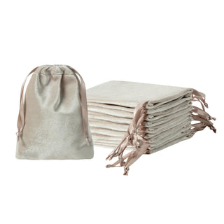 QIANF 12pcs Light Champagne Velvet Drawstring Bags 4x6 inches Glossy Small Velvet Cloth Gift Bags Jewelry Pouches for Storage Wedding Party Favor Christmas