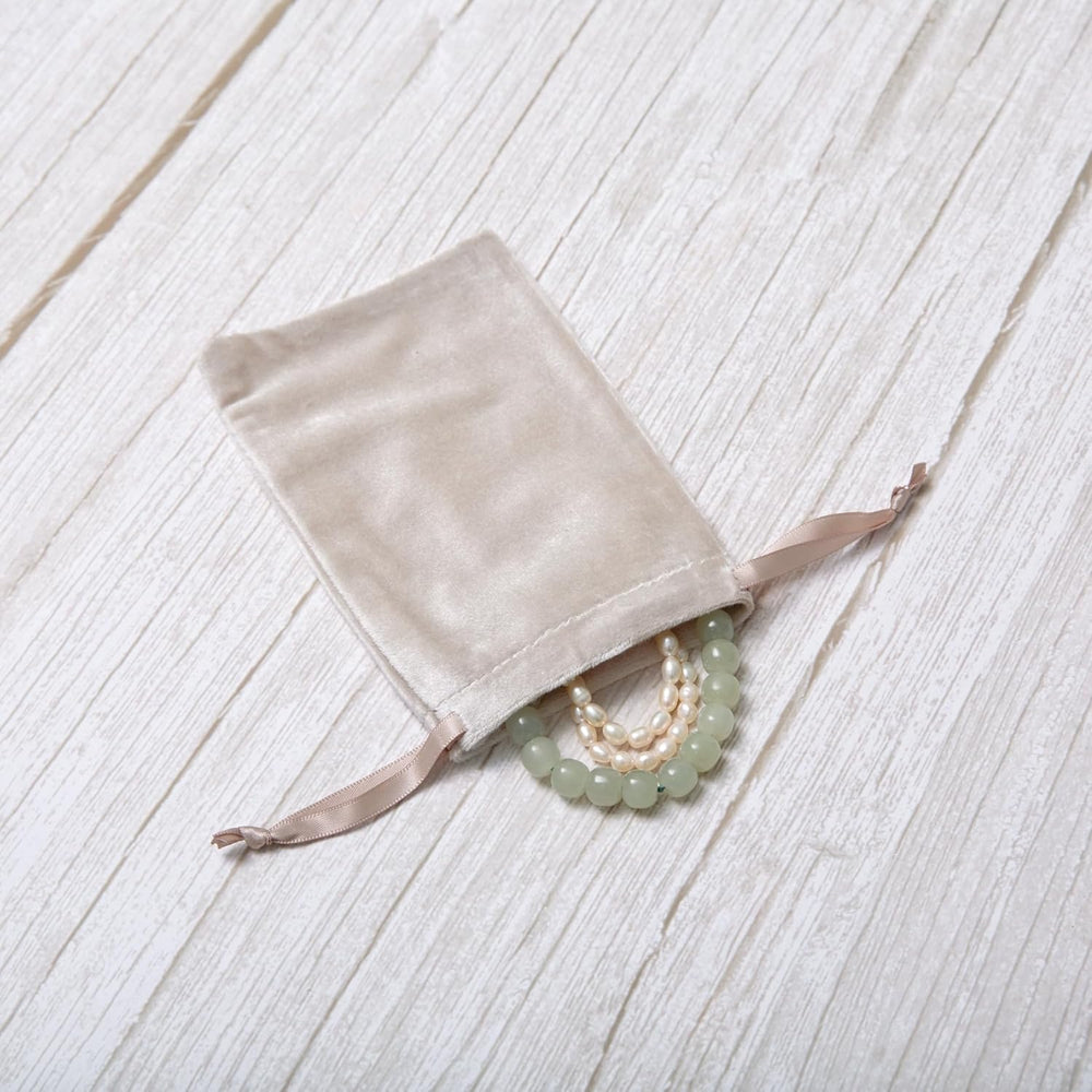 QIANF 12pcs Light Champagne Velvet Drawstring Bags 4x6 inches Glossy Small Velvet Cloth Gift Bags Jewelry Pouches for Storage Wedding Party Favor Christmas
