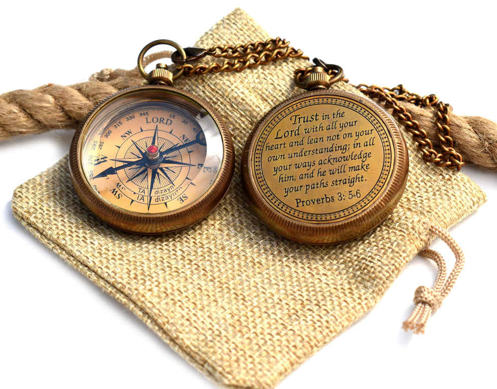 Trust in The Lord With All Your Heart - Proverbs 3:5-6 Quote Engraved Compass With Wooden Box, Greeting Card, Gift Compass, Graduation Day Gifts 2024 for Women Men Boys Girls
