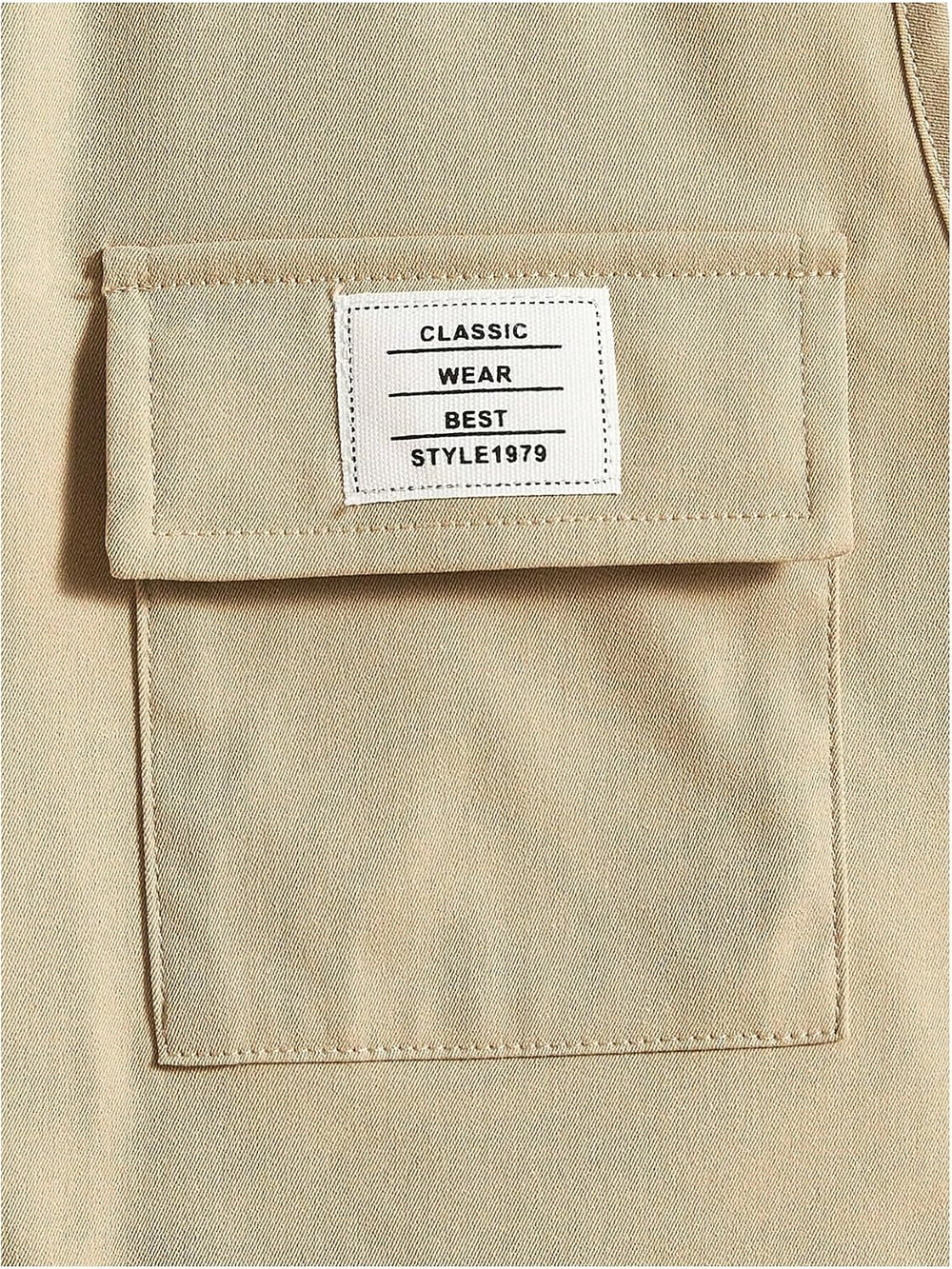 OYOANGLE Men's Sleeveless V Neck Zip Up Cargo Vest Letter Patched Flap Pocket Vest Coat Outerwear