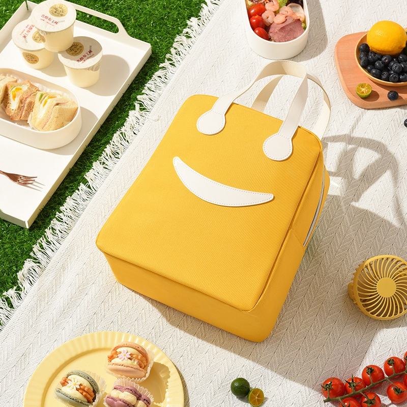 Smiley Insulated Lunch Bag