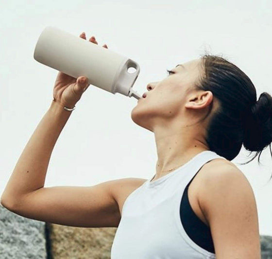 SipCore 480ml Insulated Stainless Steel Bottle - hover image