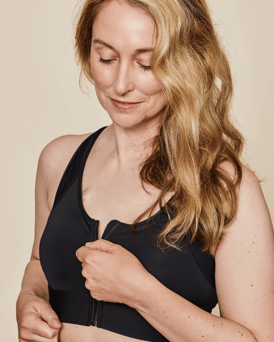 Hero Front‑Closure Sports Bra - Black - hover image
